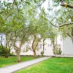 M&s Apartman