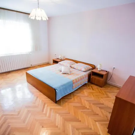 Apartment M&s Podstrana