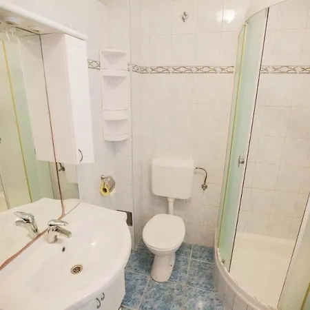 M&s Apartment Podstrana